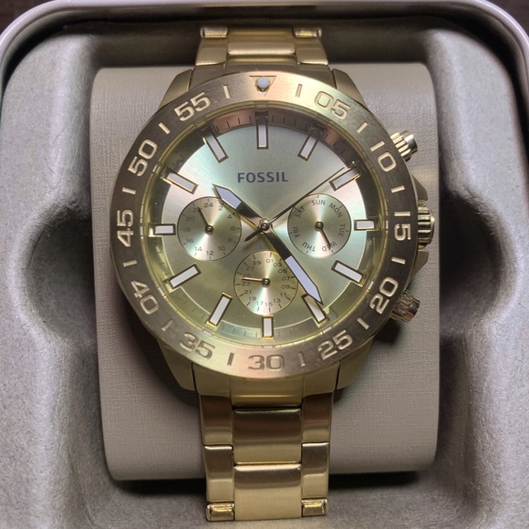 Gold Fossil watch, stainless-steal gold strap, multifunction. - Picture 2 of 2